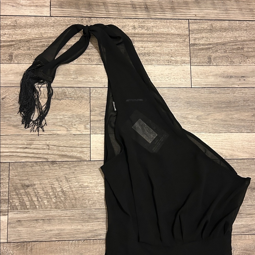 LiKe💛for $5 off🛵 Pretty Little Thing black fringe beach dress NWT - Picture 2 of 5